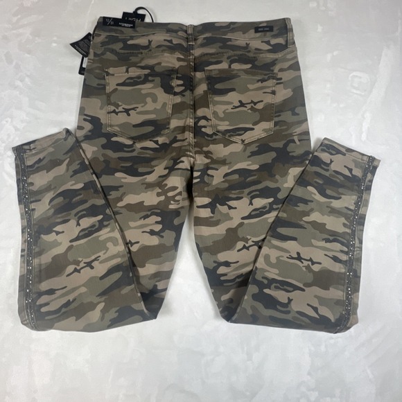 NWT Liverpool Los Angeles Camo Skinny Pants – W/ Sequin Strip Women's Size 12/31 - Picture 15 of 16